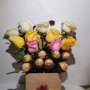 Diez rosas con chocolates